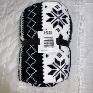 Victoria’s Secret PINK blanket PRICE NEGOTIABLE